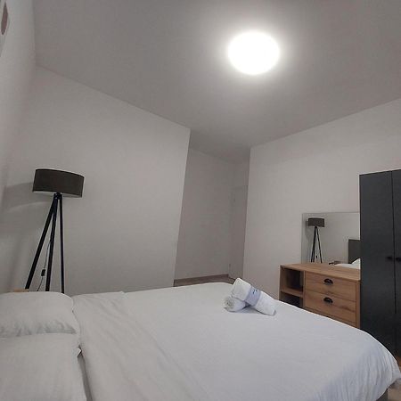 Private Apartments Prishtina พริสตีนา ภายนอก รูปภาพ
