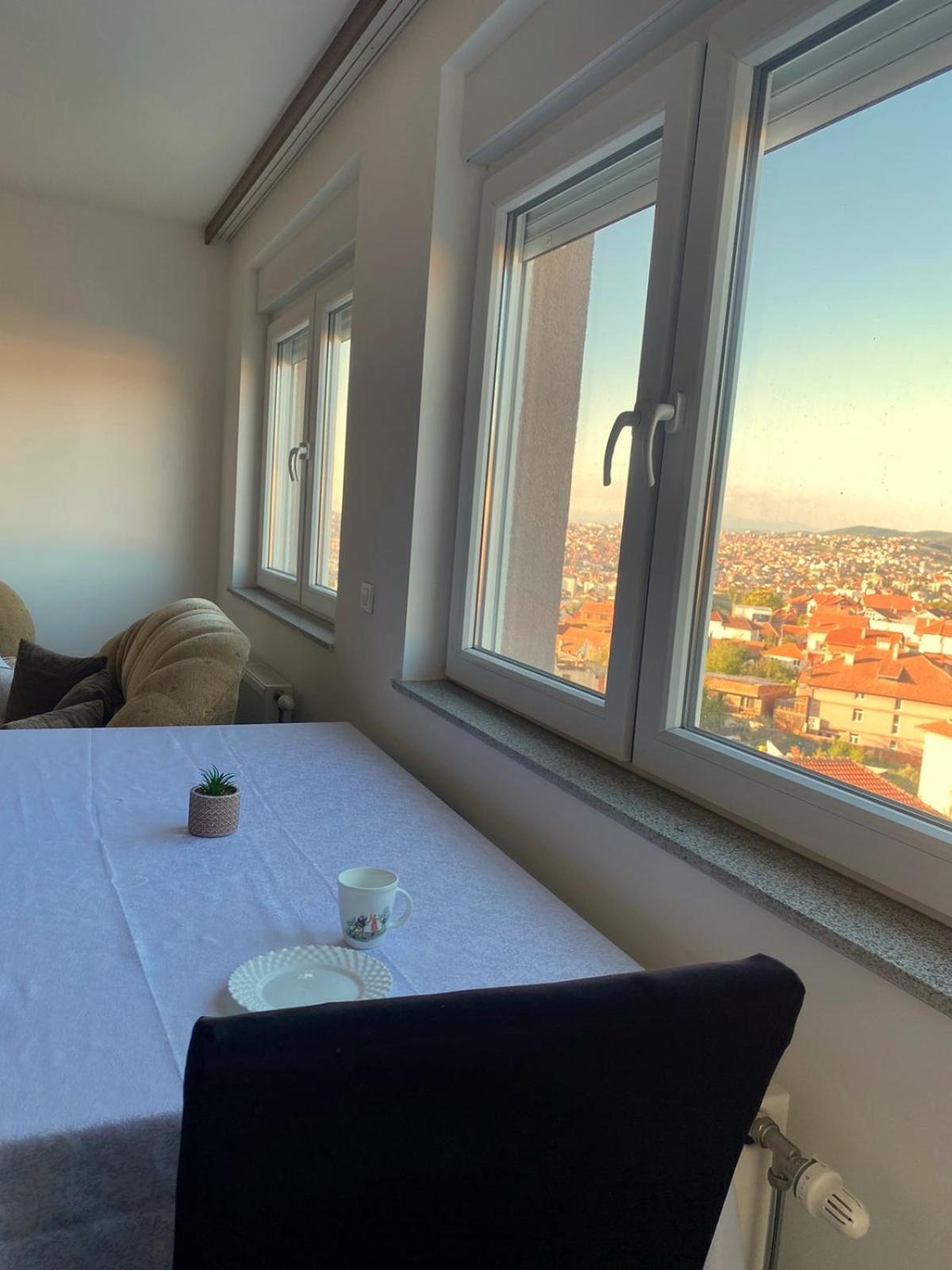 Private Apartments Prishtina พริสตีนา ภายนอก รูปภาพ